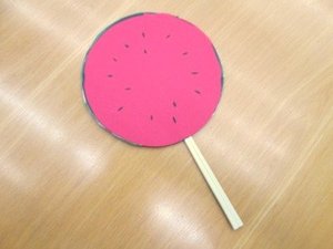 スイカのうちわ2.JPG